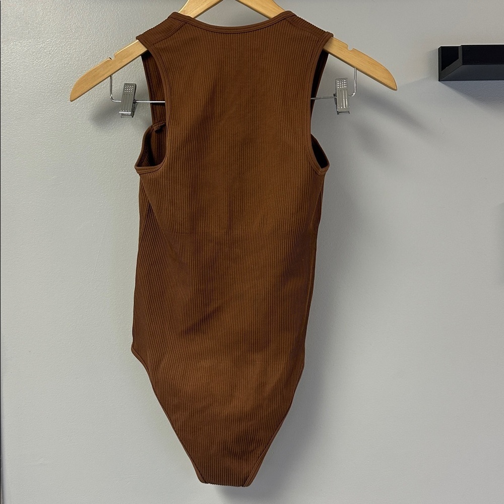OQQ Ribbed Compression Bodysuit - Picture 3 of 4